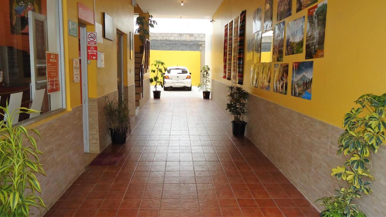 Hostal Aly 2 Hotell Otavalo Exteriör bild